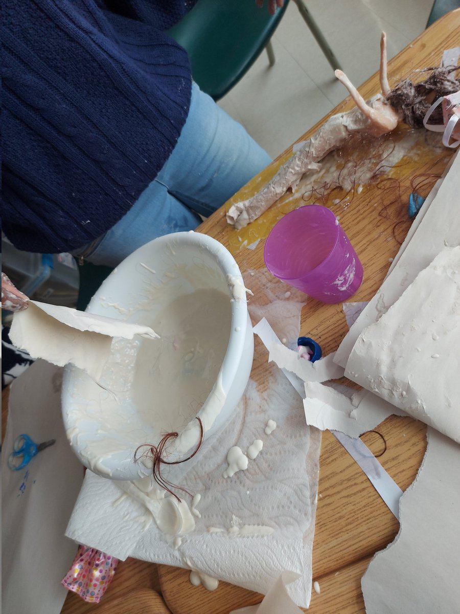 PriyankaDPrasad's tweet photo. Mummies mummies mummies! Ancient Egypt with grade 4s. #handsonlearning #letswrapsomemummies #messylearningisfunlearning https://t.co/n8QpNOiawS