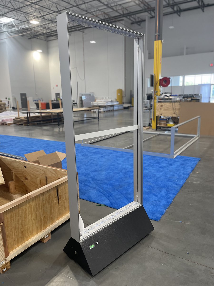 DAndreaVisual's tweet image. The New Way to Light Box

With an 18 hour lifespan, you can easily place an attractive ad anywhere, even outside.

Recharge, and you&apos;re ready to roll. 
hubs.li/Q015dj1j0

Reach out to learn more. 
.
.
.
#mobilelightbox #eventsignage #restaurantsignage #events #retailsignage