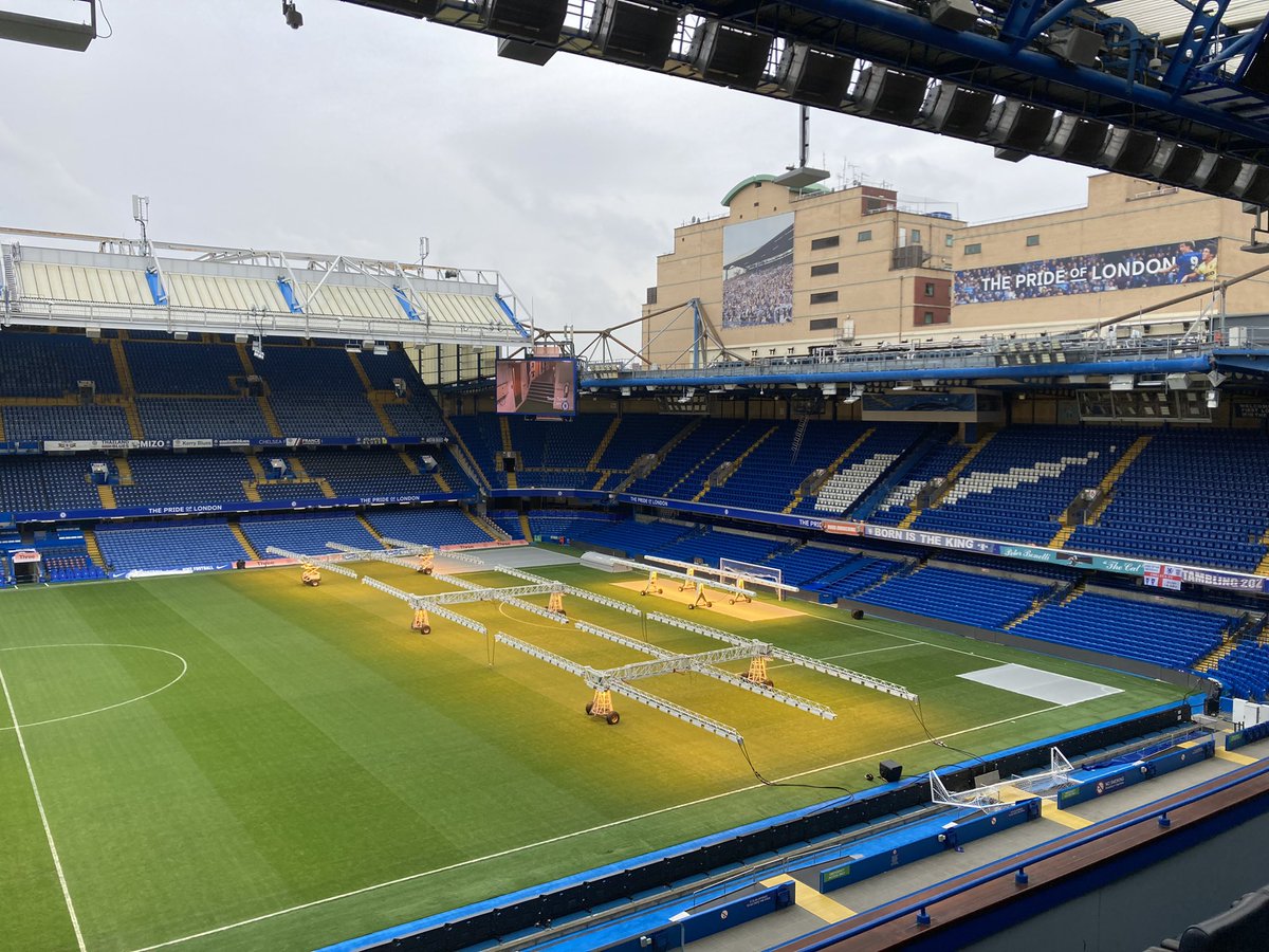 UKHospKate's tweet photo. A big day to be here for @HoteliersChtr Board to discuss template for West London &amp; Manchester hotels to engage with local schools to provide meaningful work experience placements for students from catering to business, finance, building maintenance and beauty, marketing &amp; more https://t.co/jrxh56NxEl