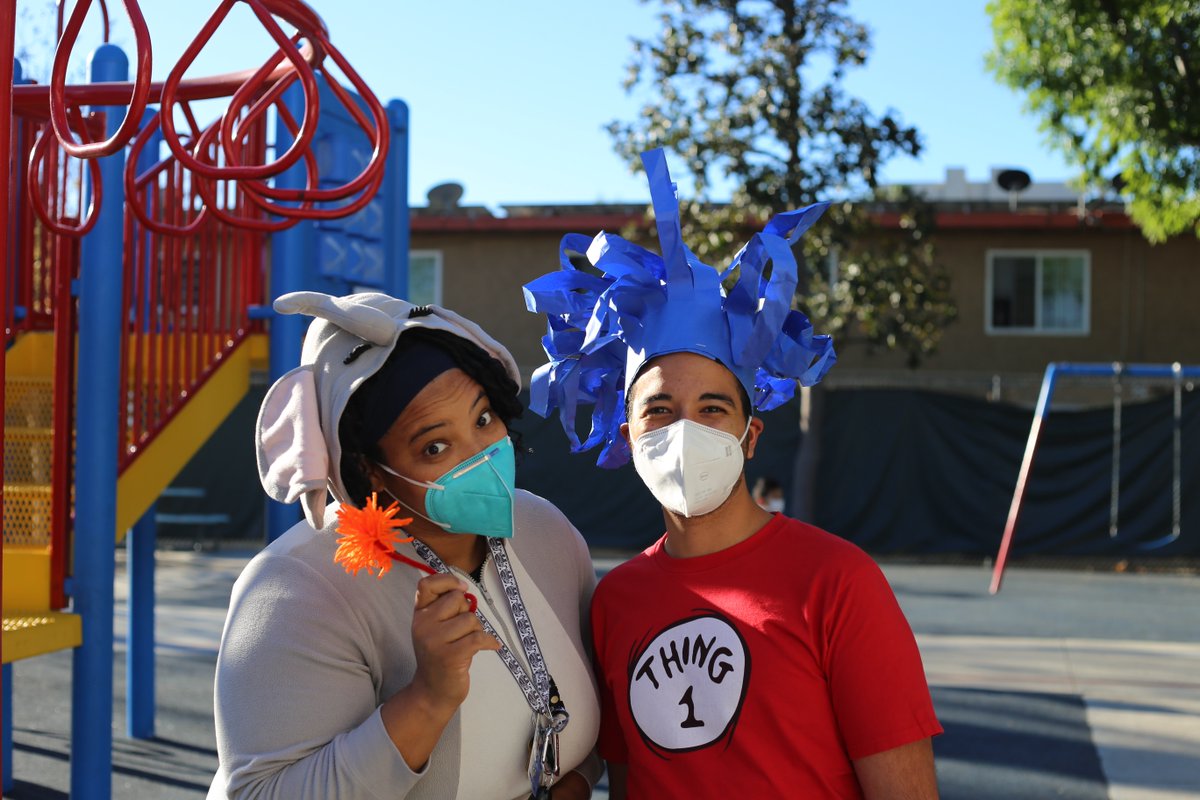 Msa7Dolphins's tweet photo. Day 3 of Reading Week and its been so much fun so far! Today our students and staff dressed up as their favorite book character. Tomorrow is the last day of Reading Week and pajama day! Come to school all cozied up for some special guest readers 🤗🎉 https://t.co/c1A8XLAM8M
