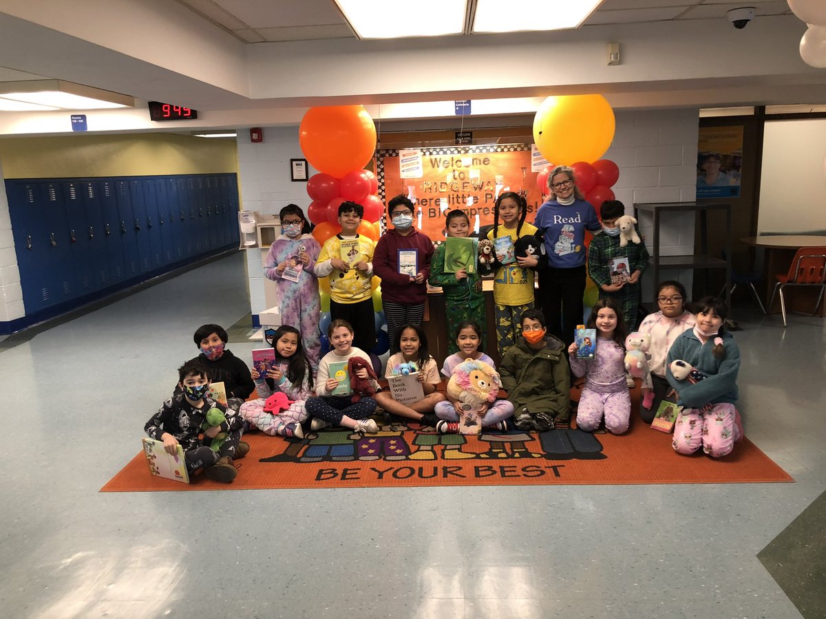 Mrs. Terry tweet media