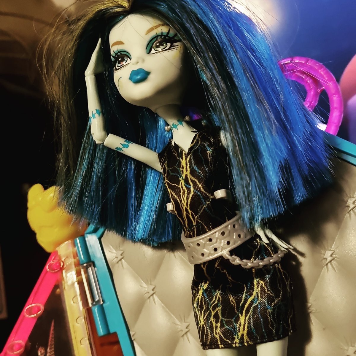 OGDollCollector's tweet photo. Today I want to know what everybody's favourite doll in their collection is! Show me down below ❤
#fyp #MonsterHigh #dollcollector #DollCollection #dolltwt #MonsterHighDoll #EverAfterHigh #MHDoll #RainbowHigh #shadowhigh https://t.co/miVZfJzOzv