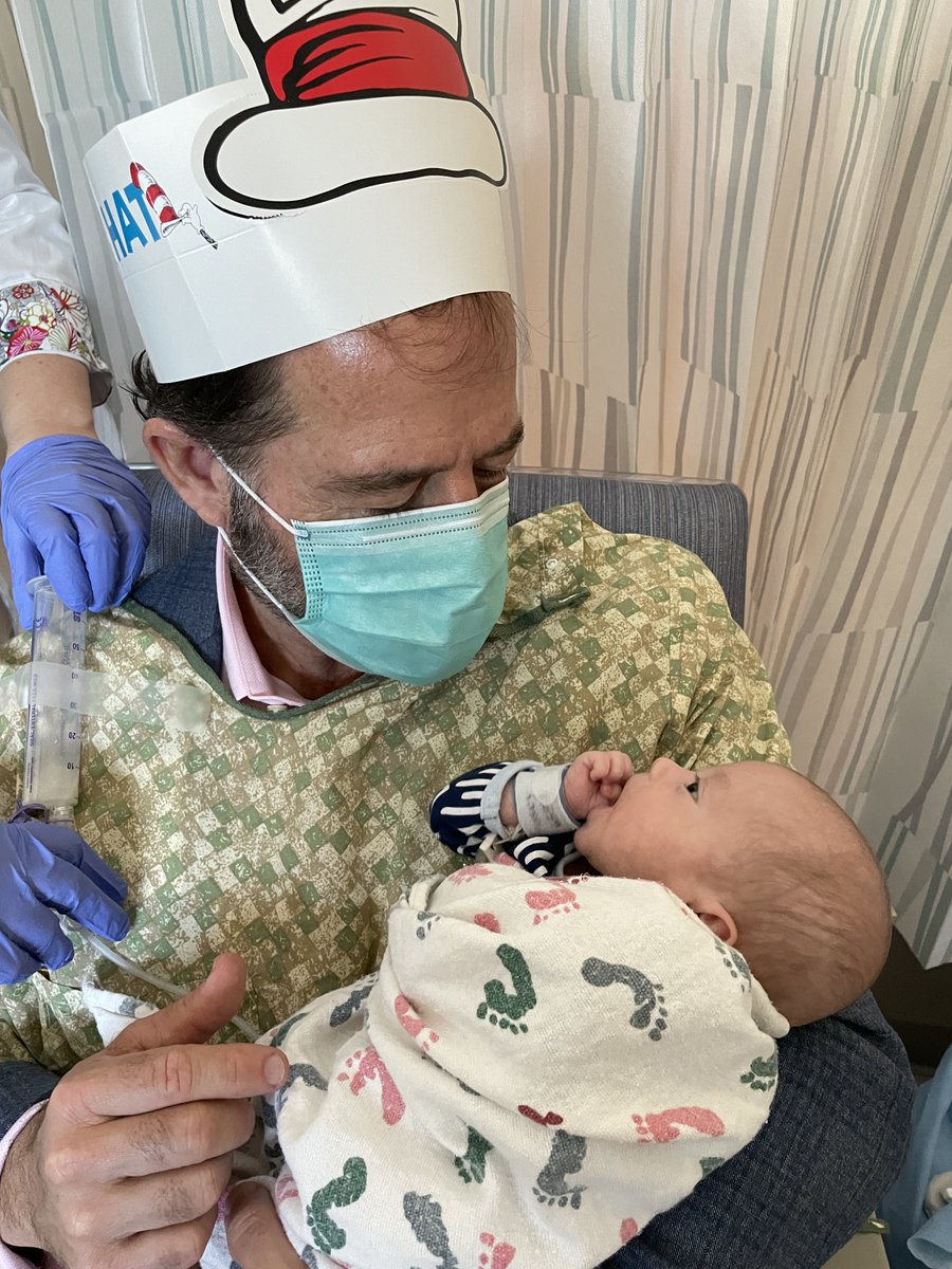 myMemorial's tweet image. Research shows that reading, talking, and singing regularly with children from birth stimulates brain development. To celebrate #NationalReadingMonth &amp;amp; Dr. Seuss's birthday, several of our leaders read children's books to babies in our Level III NICU. #CareLikeFamily #thing1and2