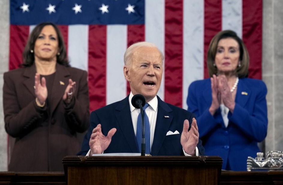 SacObserver's tweet photo. State of the Union: Biden vows to halt Russia, hit inflation - He must marshal allied resolve against Russia’s aggression while tending to inflation, COVID fatigue & sagging approval ratings heading into the midterm elections. Will he do it? #UnionAddress https://t.co/IxYvBtLy4q https://t.co/1IDt5uZ44y