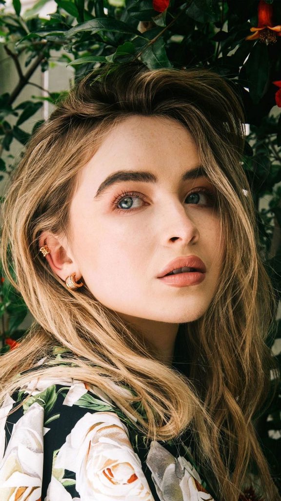 carpenterbestof's tweet photo. sabrina carpenter in 4K https://t.co/nW6mmyS8Ws