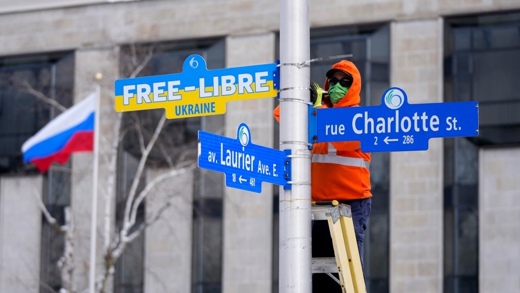 <a href="/ZelenskyyUa/">Volodymyr Zelenskyy / Володимир Зеленський</a> <a href="/JustinTrudeau/">Justin Trudeau</a> This is the street in front of the Russian embassy in Ottawa. Suggested to further rename the street. Zelensky Street.