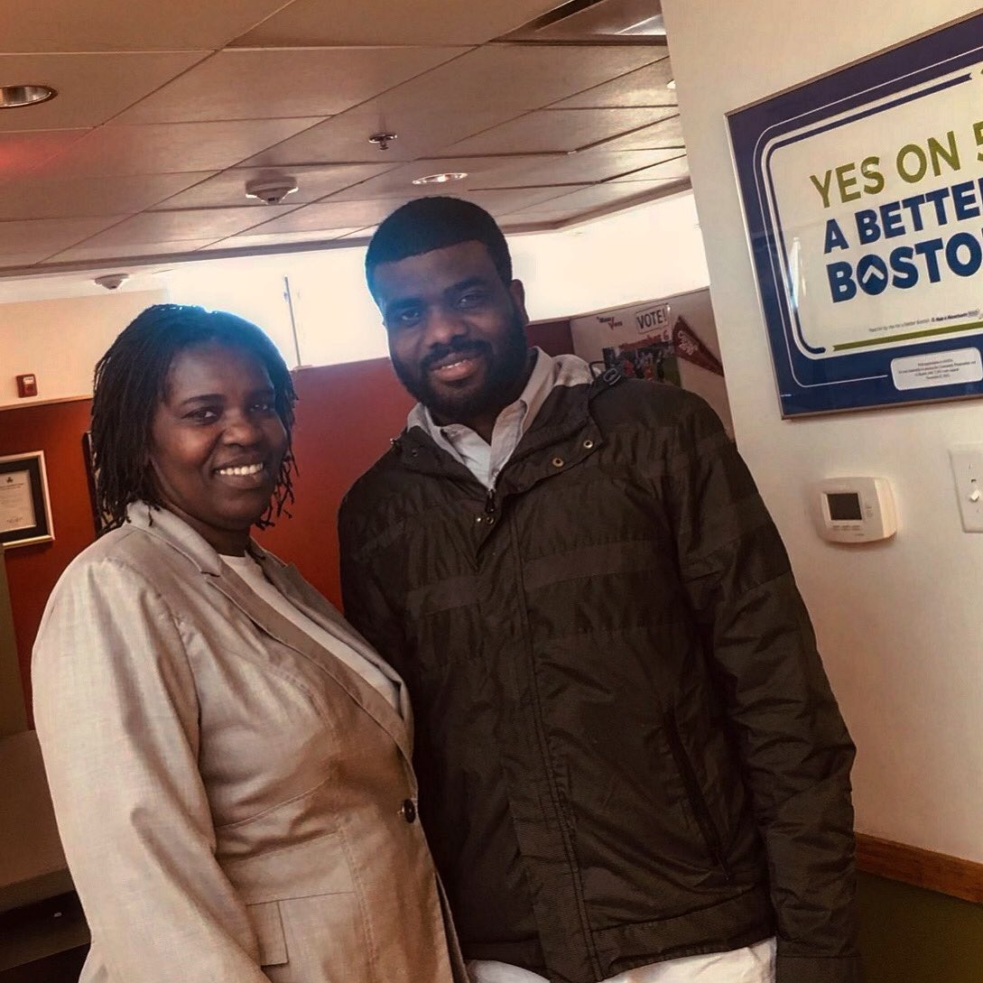 mahahome's tweet image. From our first participant to over 200! On Monday we signed up 20 new participants to STASH, our matched savings program for first gen homebuyers. If you are a MAHA or @CHAPAdotorg graduate and first gen homebuyer reach out to stash@mahahome.org #stash #firstgenhome #matchsavings