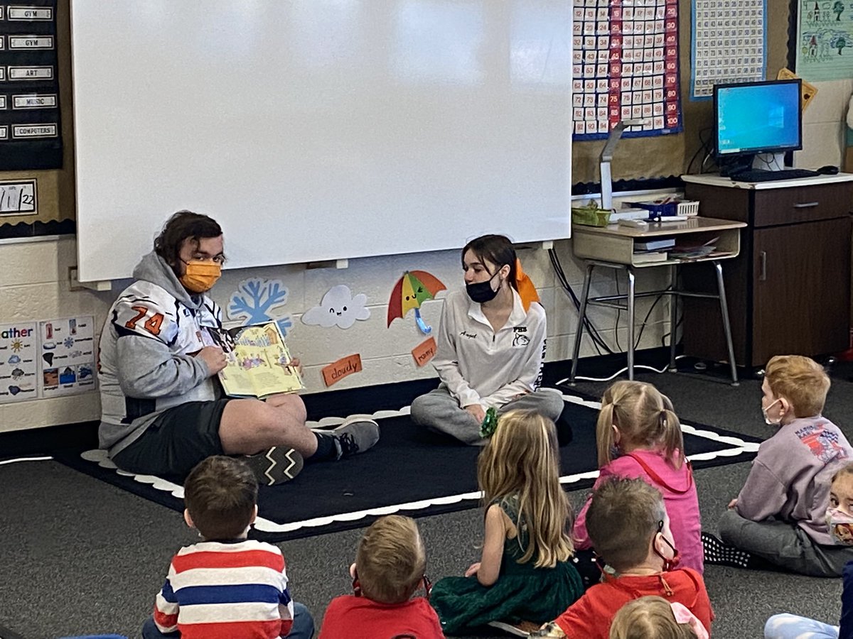 Read Across America Day was a success! Thank you to all of the players, cheerleaders, teachers, &amp; administrators who made this happen! #PitmanPantherPride #WeWillRise