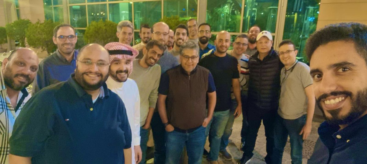 فخور ان اكون بين فريقي ( زملائي واخواني) اطباء وحدة المسالك البولية بمستشفى الفروانية… صورة من التجمع السنوي ٢٠٢٢ <a href="/dr_ferastareq/">Feras</a> <a href="/dr_shady_salem/">shady</a> <a href="/SAlghadhouri/">سعد العنزي ⚕</a> <a href="/Bo_Sha3ban/">Abdullah Abdullatif</a> <a href="/KUB_Q8/">Mr.Nobody</a> <a href="/nawafology/">د. نواف عبدالعزيز العنزي</a>