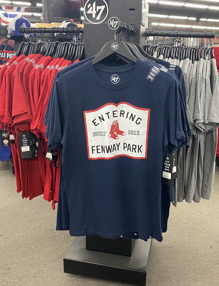 wbzSausville's tweet photo. Tim Pettit, manager at Red Sox Team Store, says the @MLB #lockout is “lost business for us any way you look at it.” He says 6 out of 81 games @fenwaypark definitely hurts the store’s bottom line &amp; hopes they reach a long-term deal that small businesses can count on. @wbznewsradio https://t.co/Sr7FqqddBS