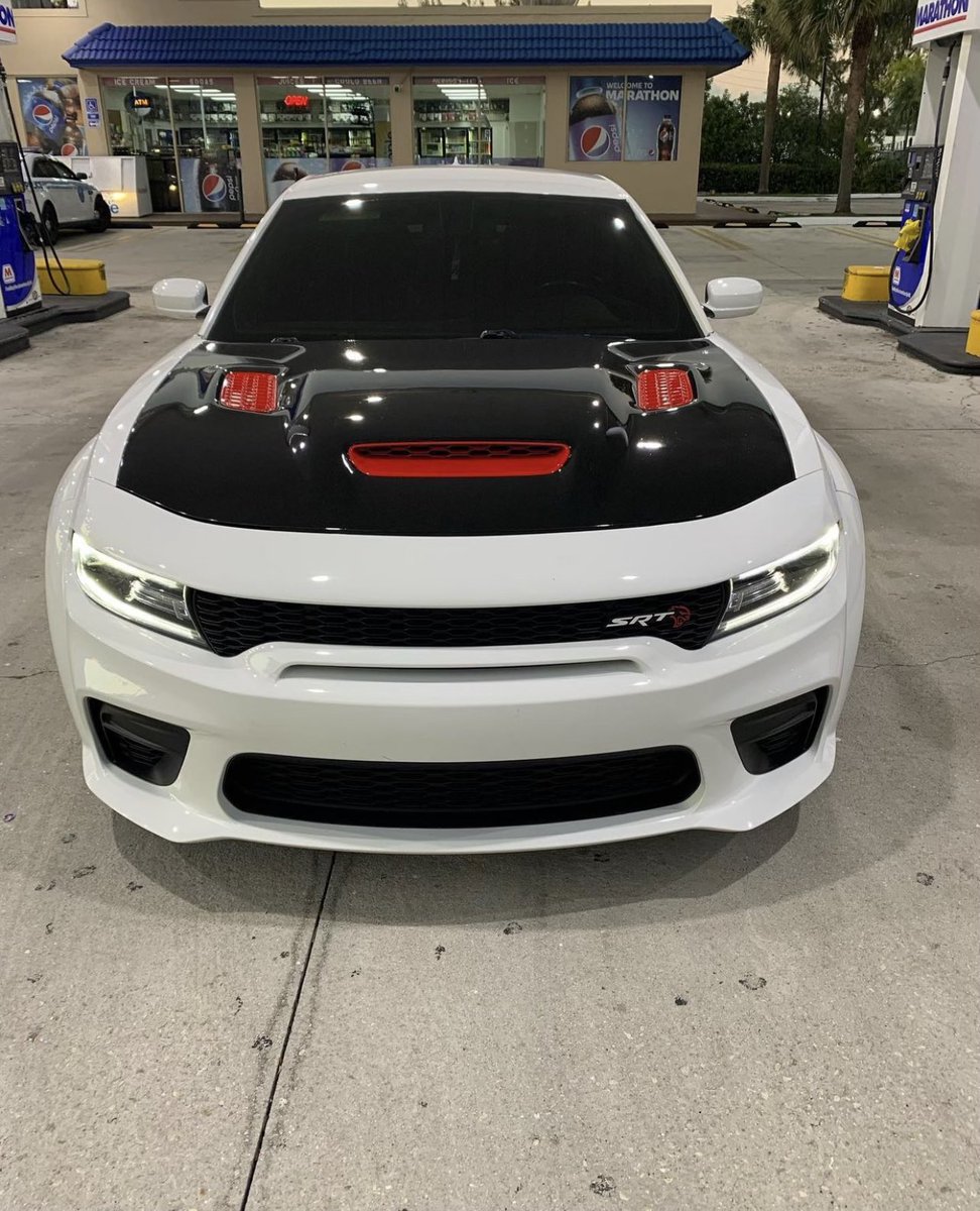 googlemyhustle_'s tweet photo. 2018 Dodge Hellcat 
Ready to go
Low miles
Rebuilt titles 
Contact me at (305) 469-6885 
Ask for PeeWee https://t.co/aoXMayN1ya