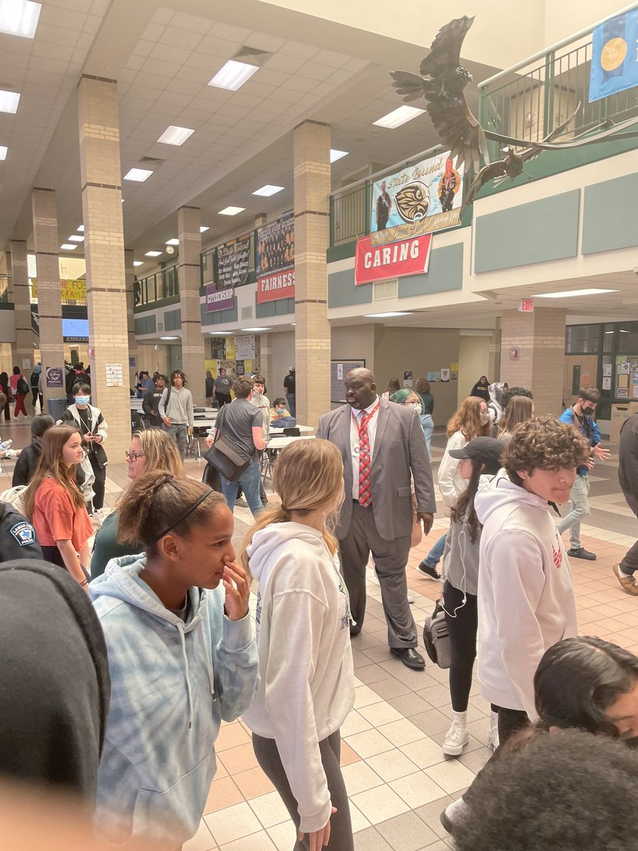 Dr. Roosevelt Nivens tweet media