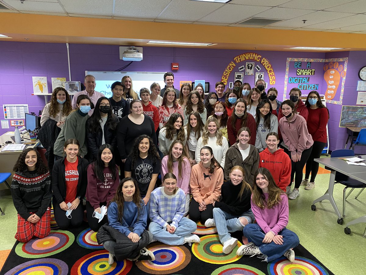 LibraryHighland's tweet photo. Read Across America! We welcomed 44 Cheshire High School students to read to each of our classrooms, grades K-6. Brining the community together by celebrating diverse literature and the joy of reading. @HighlandCT @CheshirePublic @cheshirehigh #ReadAcrossAmerica https://t.co/rscn84cWuQ