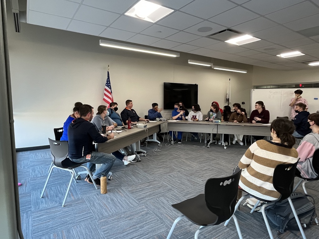 MCHS Academic Team members revived the tradition of taking on the teachers with a friendly match Tuesday afternoon. Faculty members came away with a 210-180 victory.
Great job, everyone!
#WarriorReady156
#K12
#learning