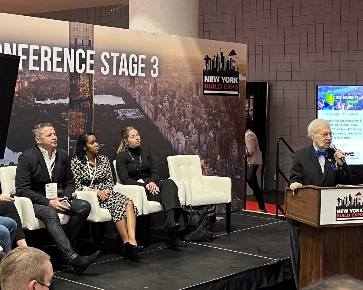 Tons of great programming today on the expo floor of #NYBuild. But nothing beats seeing my former colleague <a href="/usgbc/">USGBC</a>, <a href="/selinaholmes/">selina holmes</a> (middle left) take up the latest in green building and the importance of advancing equity as we grow the movement! <a href="/NewYorkBuild/">New York Build Expo</a>