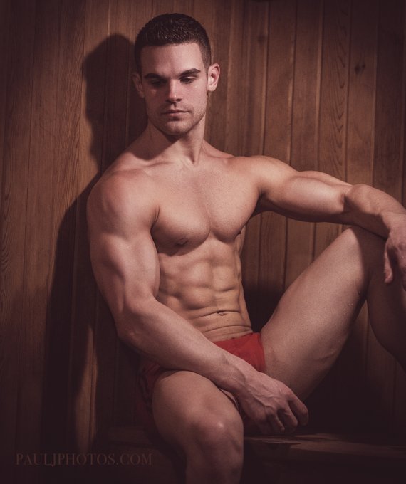 Sauna - Cory Myles ? by @PaulJamnicky ?
https://t.co/GiK6hulLCm https://t.co/G3oEhHik4E