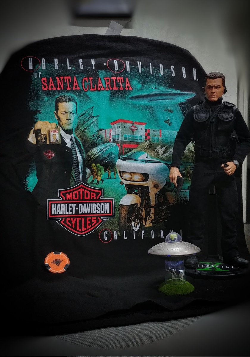 Received today. Best t-shirt out there and amazing tribute to Special agent John Dogget <a href="/robertpatrickT2/">Robert Patrick 🇺🇸</a> !