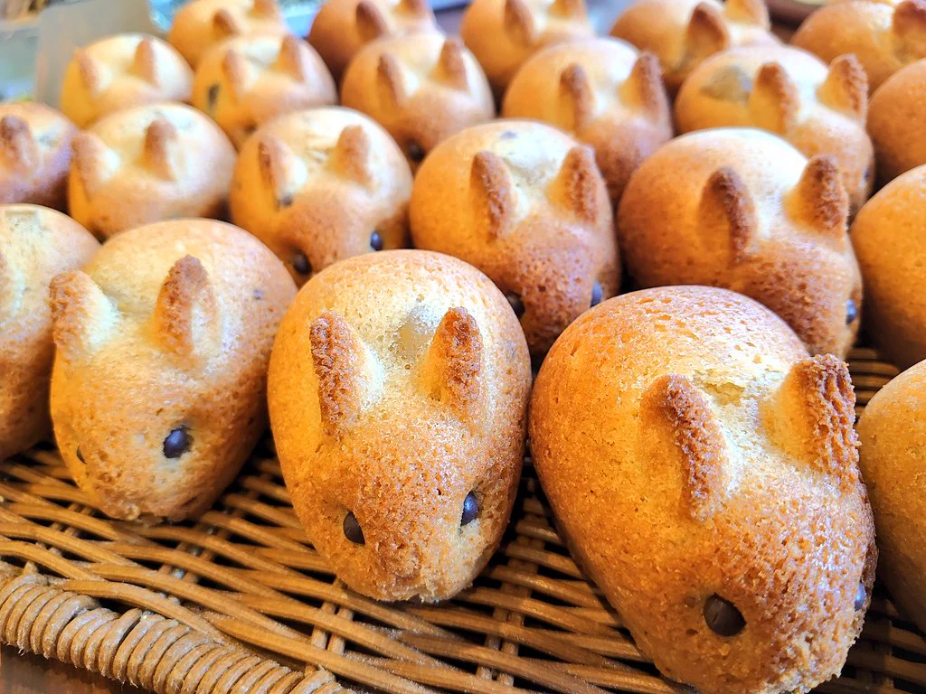 可愛すぎる……‼青梅街道沿のベーカリー兎座Lepusで「うさぎの日」に販売されたパンが話題‼