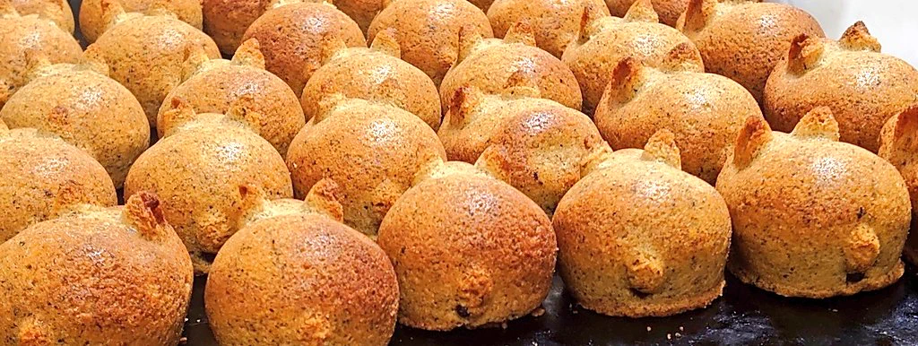 可愛すぎる……‼青梅街道沿のベーカリー兎座Lepusで「うさぎの日」に販売されたパンが話題‼