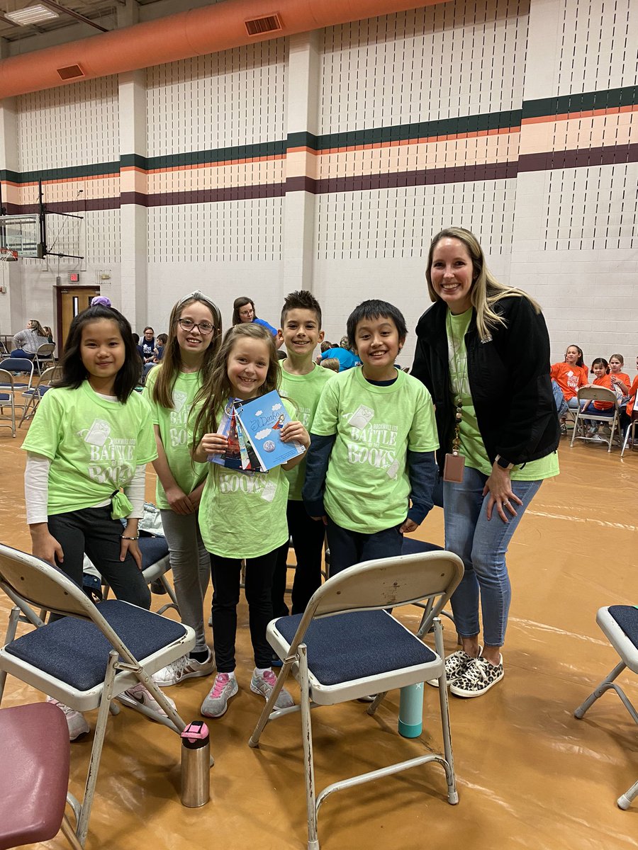 Battle of the Books was a success for <a href="/GarciaGators/">GarciaGators</a> I am one very proud librarian!! 💚