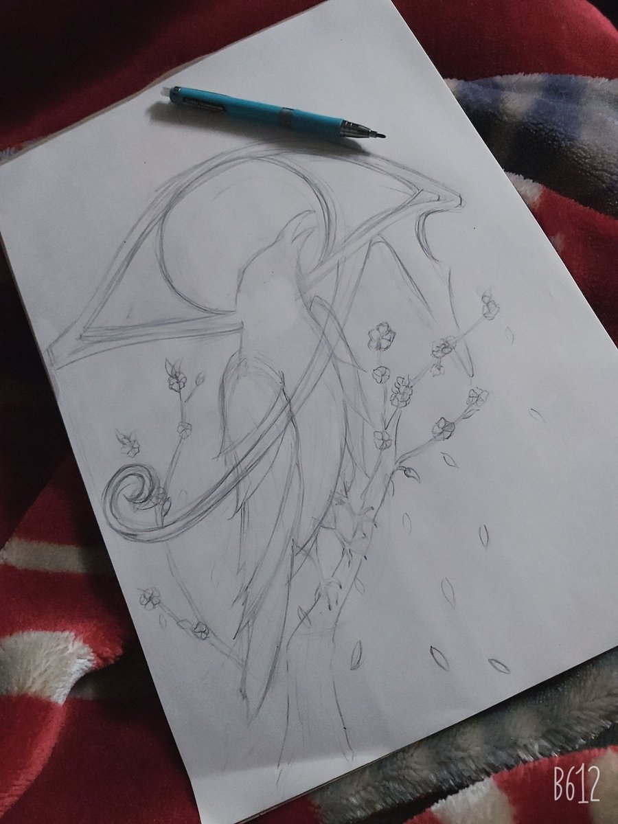 Wesal1306's tweet photo. just a rough sketch 👉👈
i hope i manage to finish it by Friday night :')

#workinprogress #삼족오 #threeleggedcrow #RA #EyeOfRA #art #sketches https://t.co/jkfNMxEBYe