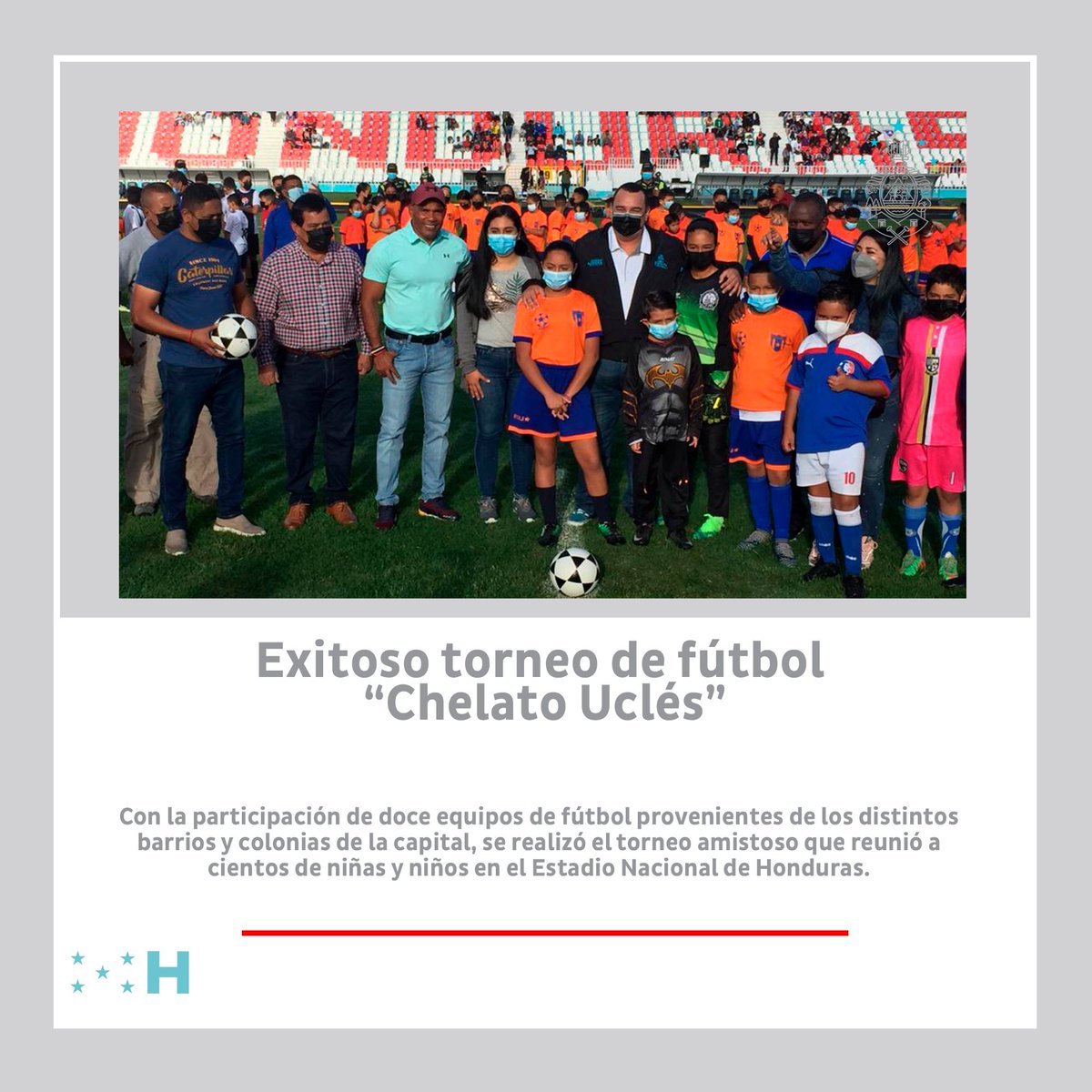 Canal8_hn's tweet photo. La gerencia de deportes del Distrito Central y la #Conapid, desarrolló hoy una actividad que sirvió como homenaje a quien en vida fuese José de la Paz Herrera, “#Chelato Uclés” quien es recordado por llevar a la Selección Nacional de Honduras al campeonato mundial de España 1982 https://t.co/vh83QmlRxn