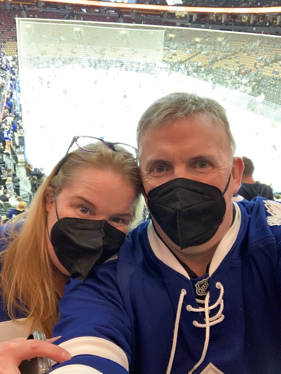 realronww's tweet photo. We’re back baby!! let go get it #GoLeafsGo #LeafsForever https://t.co/1zW7cEJ75E