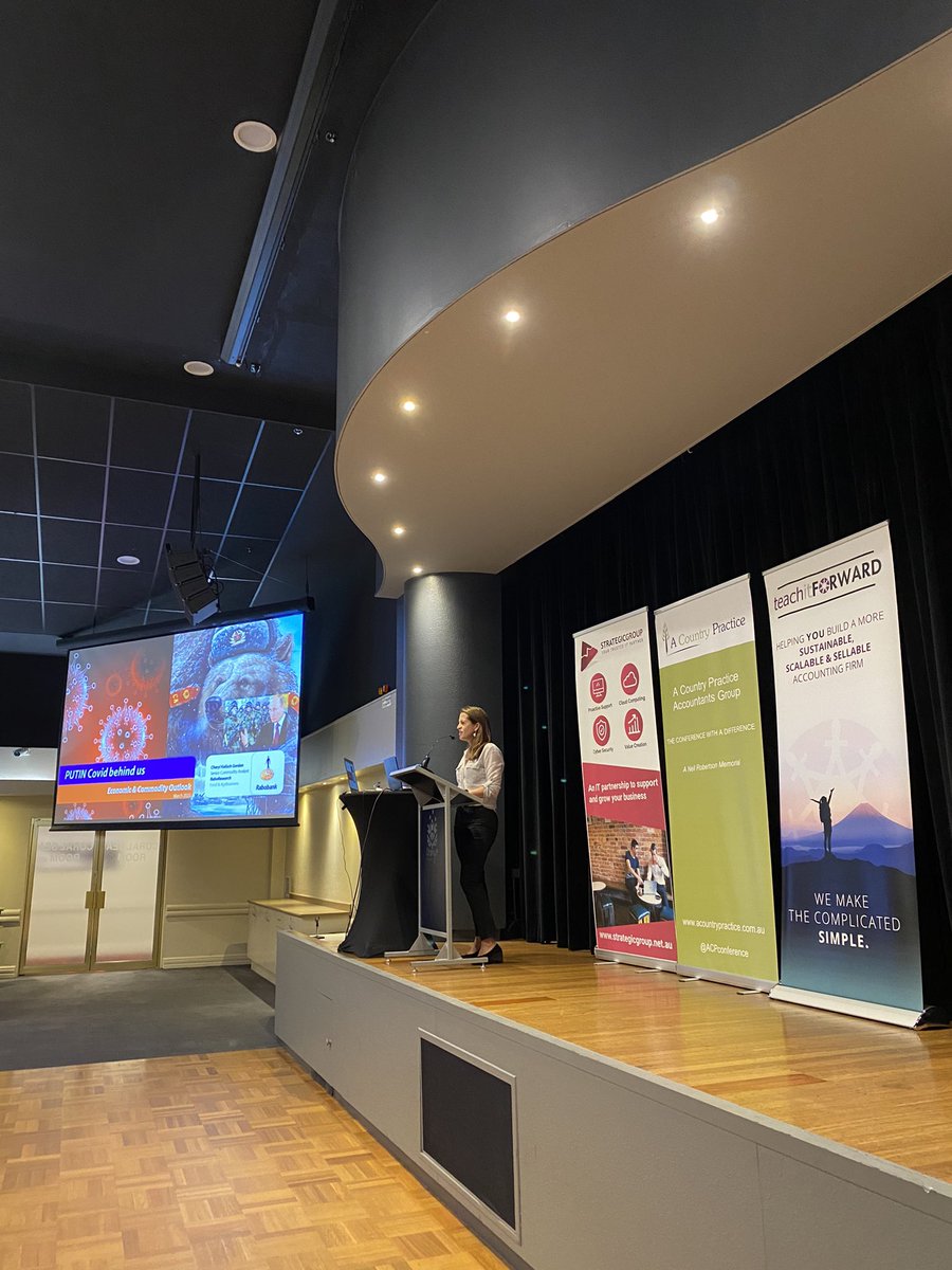 Cheryl Kalisch Gordon from RaboReseach Food &amp; Agribusiness <a href="/RabobankAU/">Rabobank Australia</a> providing ACP members with an economic &amp; commodity outlook in 2022 #ACPconference #acountrypracticeaccountants