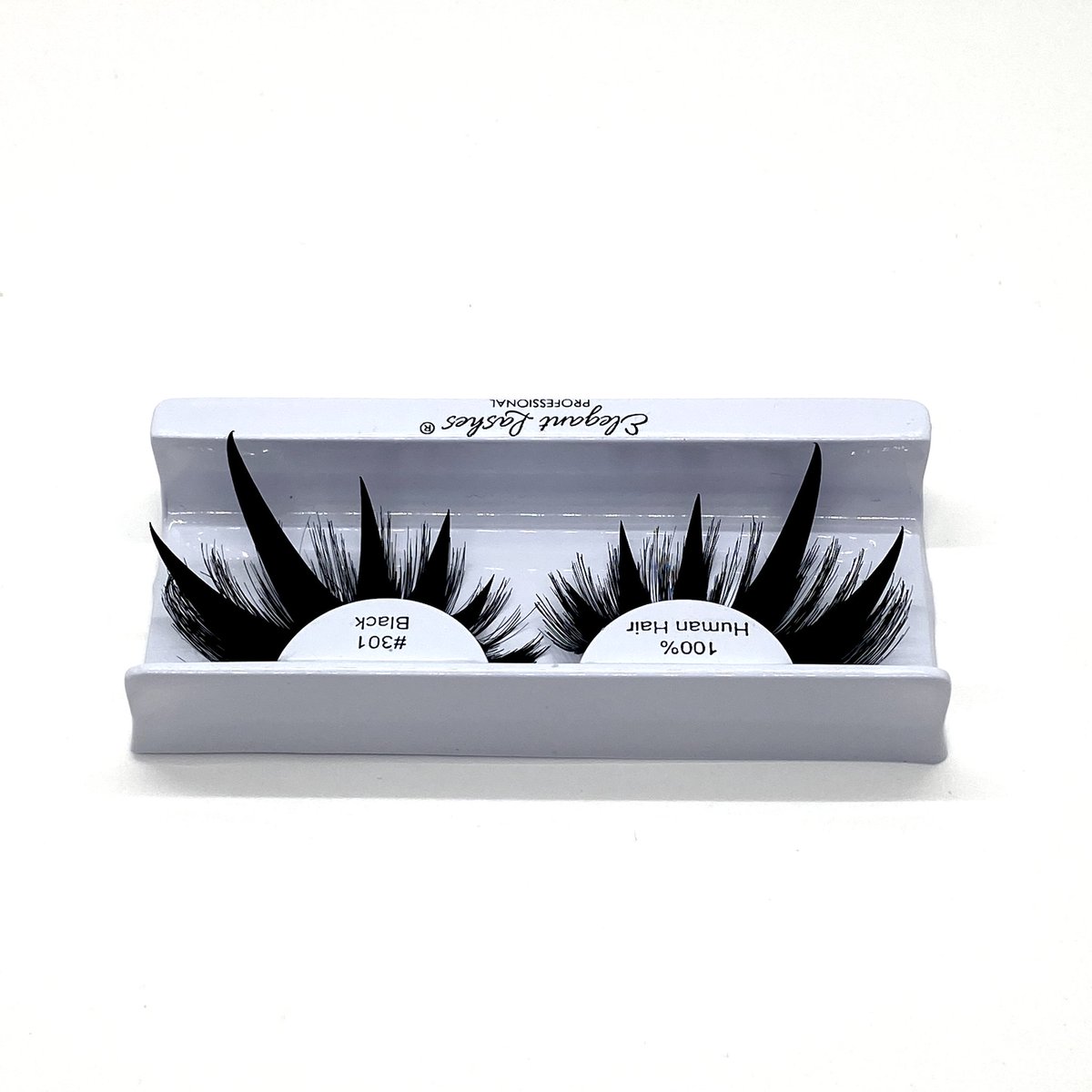 AlexisAtauri's tweet photo. Hey streamer friends. We've sent out our two first responses to the new @matsugay influencer program. If you are a streamer of any size and in need of some free lashes, please submit your inquiry here. I'd love to collab with you #lashextensions #SmallStreamersConnectRT https://t.co/0cm9pMQmIJ