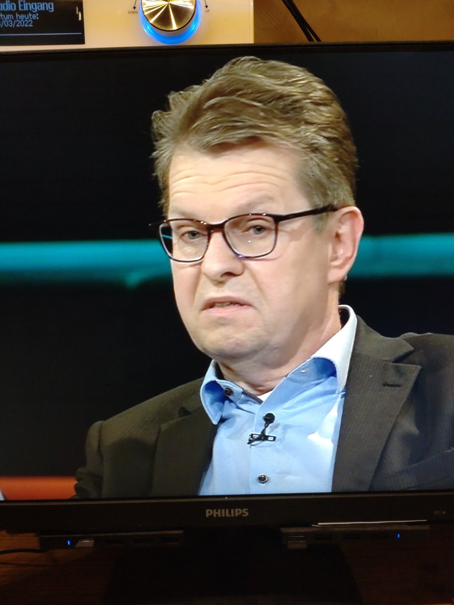 starboris's tweet photo. Wieder aggressiv der #Markuslanz .Wollen wir Frieden durch Politik - oder einen Atomkrieg???? Vielleicht Mal etwas weniger Angriff lieber Markus. Boris Pack https://t.co/voK9oi1s7Q https://t.co/Jlpx7H2S9D