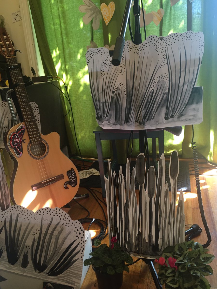 theorbweavers's tweet image. We’ll be performing live at 5pm tonight on @breakenter  @3RRRFM  tune in by radio or live stream video - Susie is art directing from the couch 🧡📻facebook.com/events/s/live-…