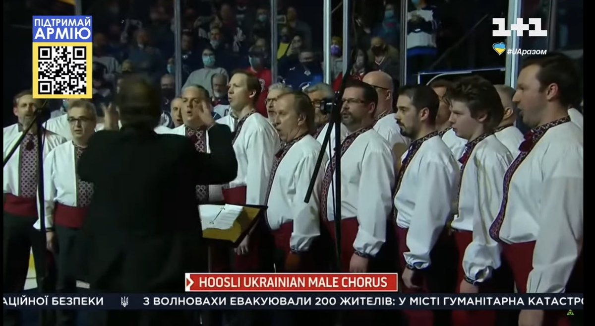 Hoosli's tweet image. Thrilled &amp;amp; humbled to learn that video of @hoosli singing Ukrainian &amp;amp; Canadian anthems at @nhljets game on March 1 was broadcast by media outlets across Ukraine. So touched that our display of solidarity &amp;amp; support was seen &amp;amp; heard by millions of people throughout Ukraine! 💙💛