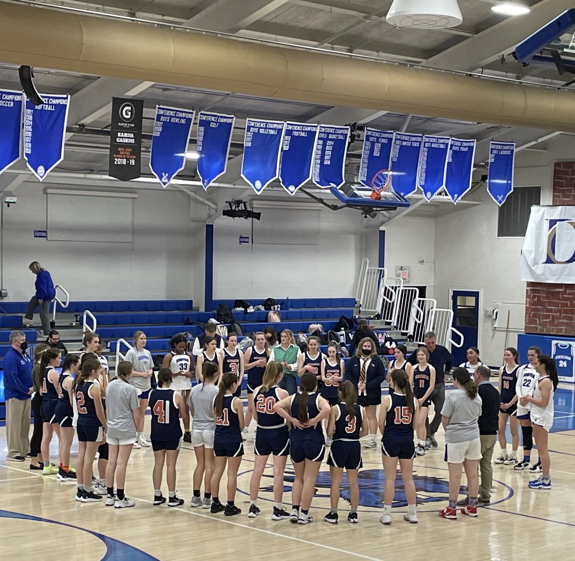 @donovancatholi1 advance with a 59-48 win vs. an tough Trinity Hall team. Tanaiyah Decker w/career high 18pts/10reb. Liv w/13&amp;12,Gab w/13&amp;6, Mac 8&amp;9, Kya 7&amp;4. Haven &amp; Nina each w/16 for TH. Best part both teams come together to pray together. #Lent <a href="/DonovanGriffins/">Donovan Catholic</a>
