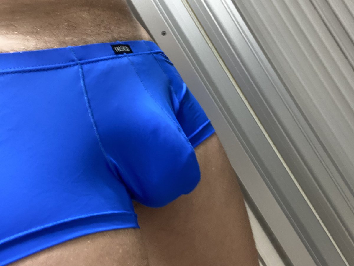 thepitparis's tweet photo. 💙#gay #gaysandiego https://t.co/46ykucm2KM
