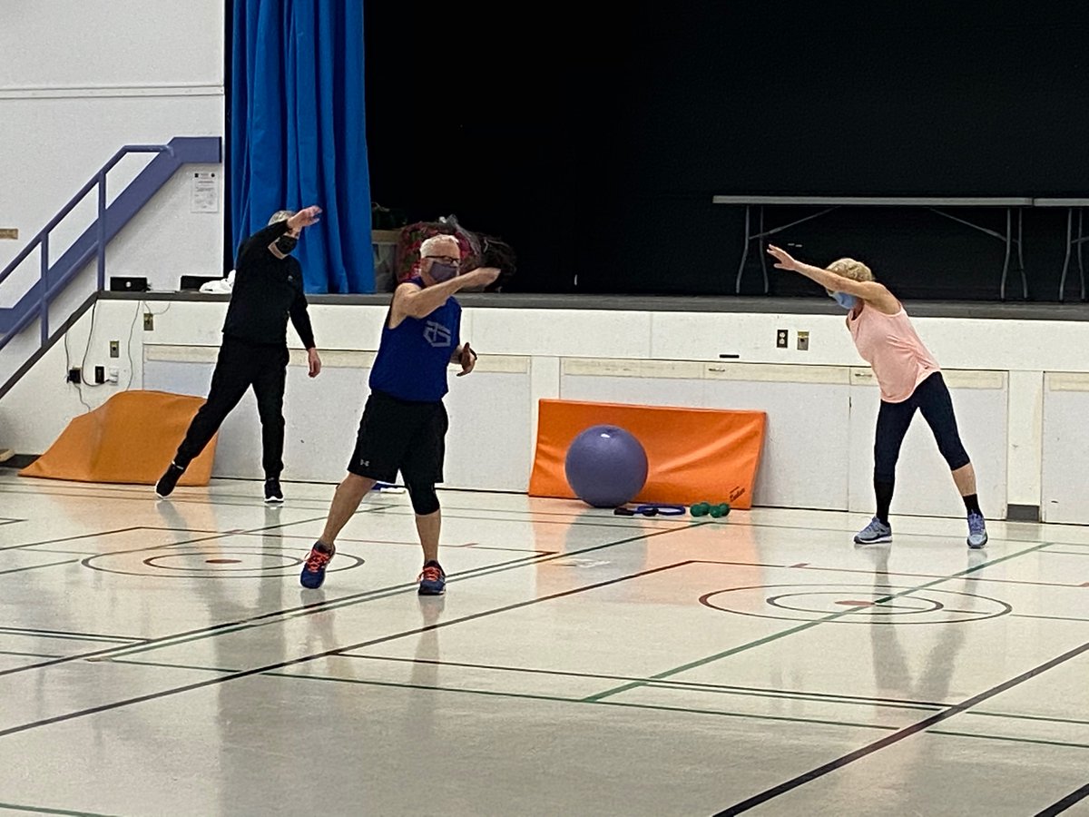 Calling all #yeg folks - we’ve got a great community asset that needs help. @SEESAhappenings is a hub for our seniors, who have been so isolated through the pandemic. They need volunteers, members and more money to keep going after being closed for most of the last 2 years. RT?
