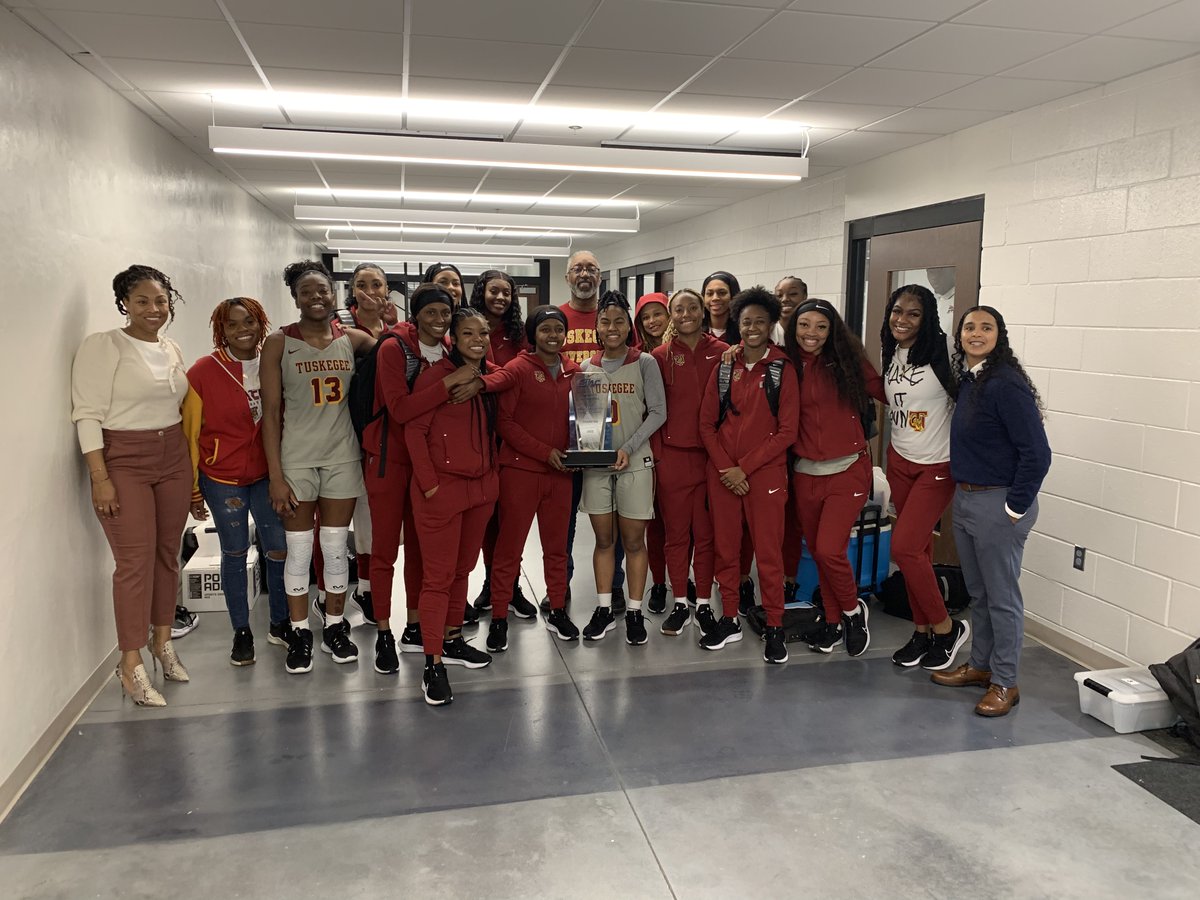 MyTUAthletics's tweet photo. Congratulations again to our women's basketball team on their regular season title as well as our cheerleaders for winning the SIAC Virtual Cheer Competition‼️

#TheStandard #RYSTUSKEGEE https://t.co/QenijIkSmv