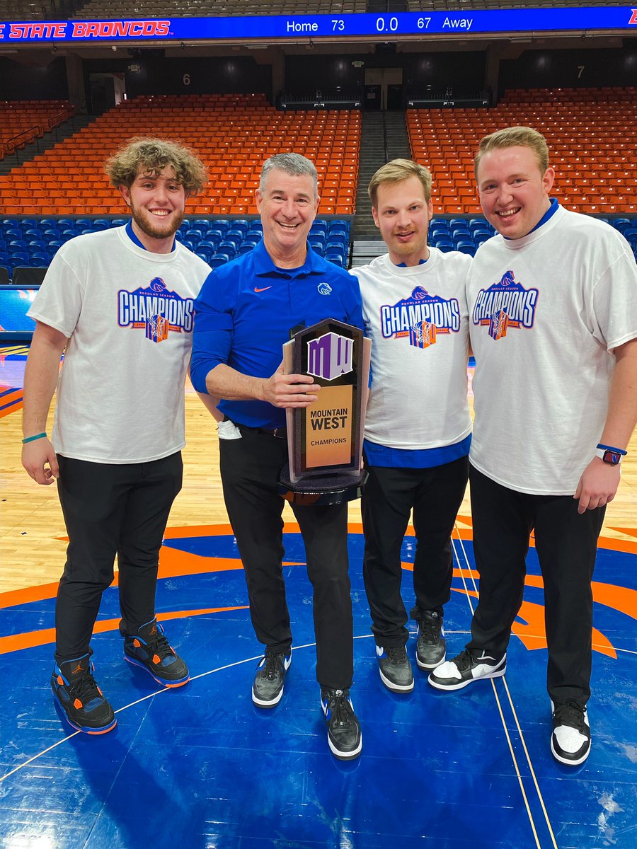 Max Teems tweet media