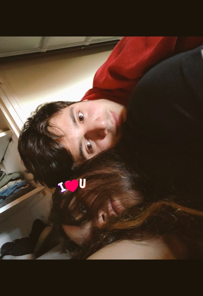 Estar en casa<<<<<sentirme en casa