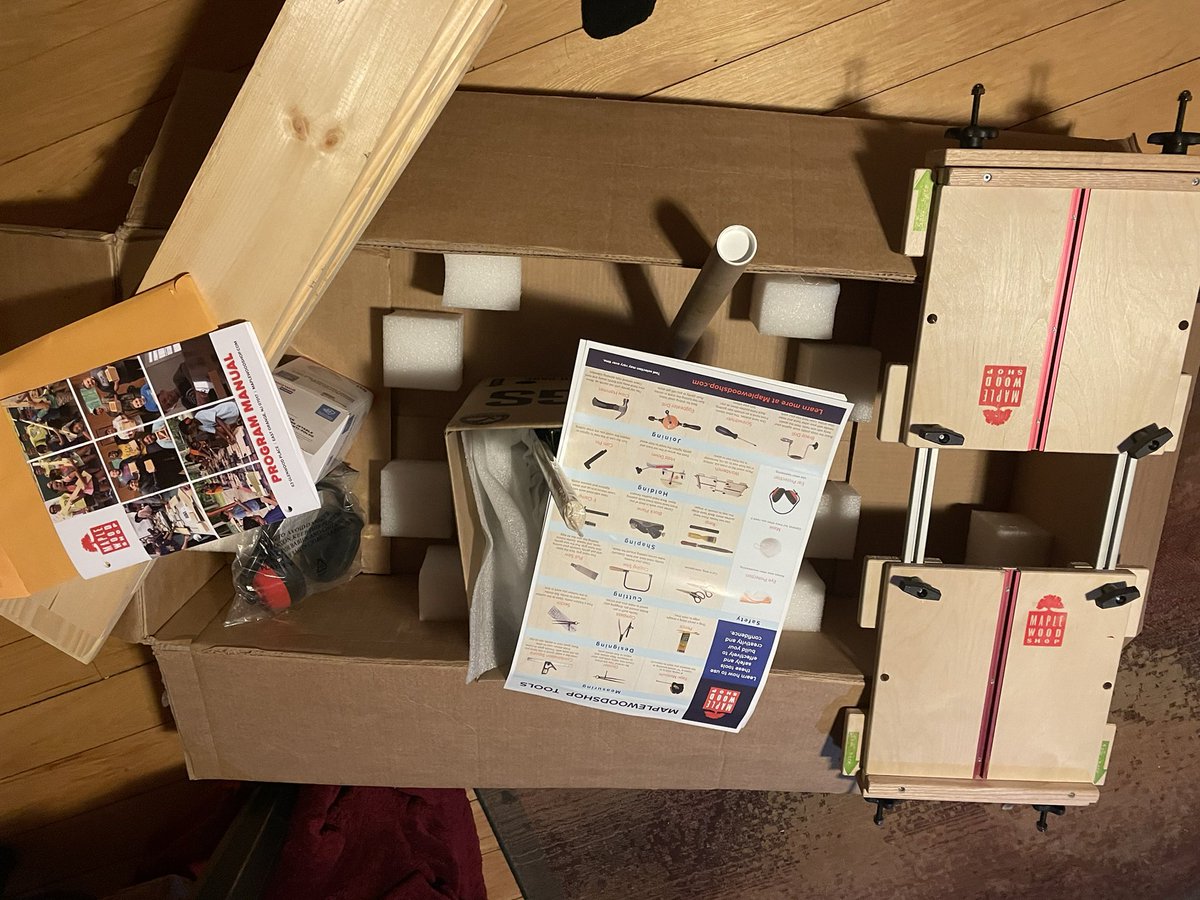 techsavvygirl's tweet image. Since we r reading @trev_mackenzie books in the @uvmcess grad class #EDCI323 it seemed fitting that my second March is for Making post was about a new #inquiryproject.  createmakelearn.blogspot.com/2022/03/kickin…
Looking forward to exploring resources from @MaplewoodshopNJ during this inquiry