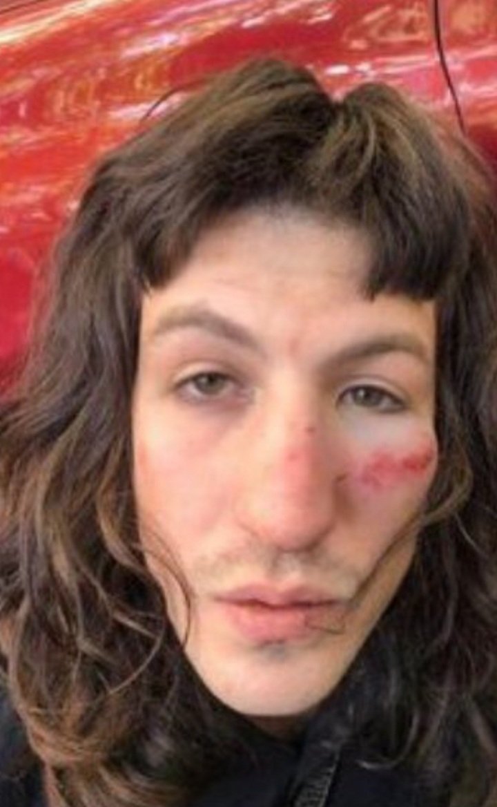 MARCELOFAVAOK's tweet photo. OTRA DENUNCIA CONTRA ESTE DEGENERADO KIRCHNERISTA.

Otra joven denunció haber sido víctima de Ignacio Retondo, quien participo de la violación grupal en Palermo.

La joven denuncio que cuando tenía 14 años: “Me agarró del brazo y me abuso” https://t.co/wxhGhW0dzP
