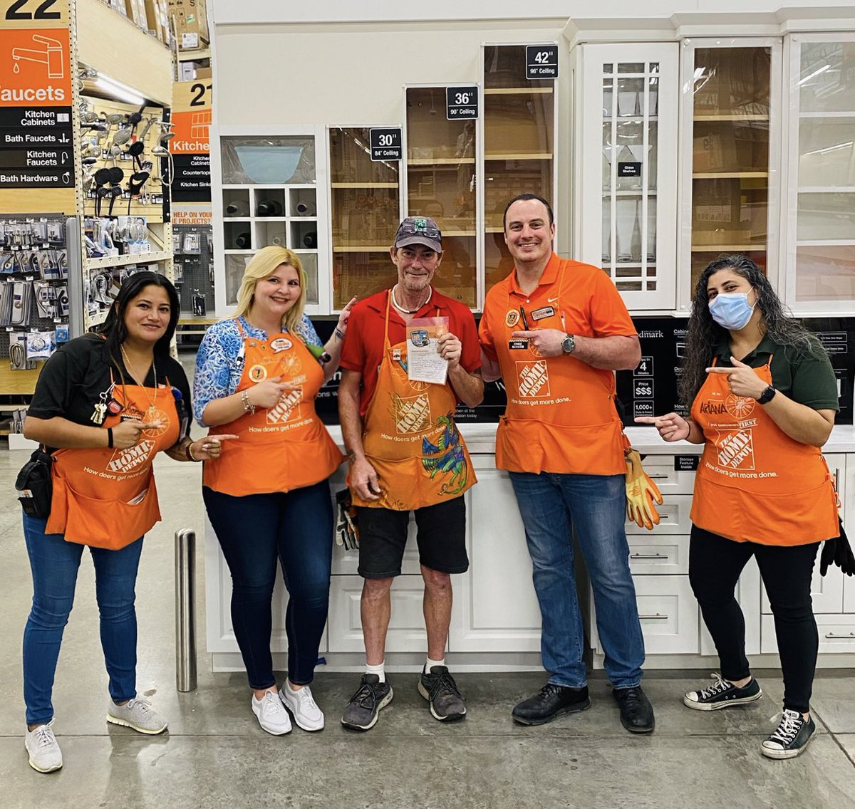 Nilly Martinez tweet media