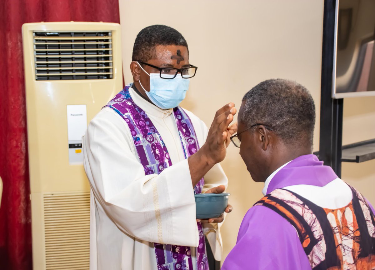 LuxTerraNG's tweet photo. THOU ART DUST, AND TO DUST THOU SHALT RETURN
Images from the celebration of Ash Wednesday at the Chapel of Lux Terra Leadership Foundation yesterday.
#LuxTerra
#Lent
#AshWednesday
#YouAreDust https://t.co/oAP39XhAl7