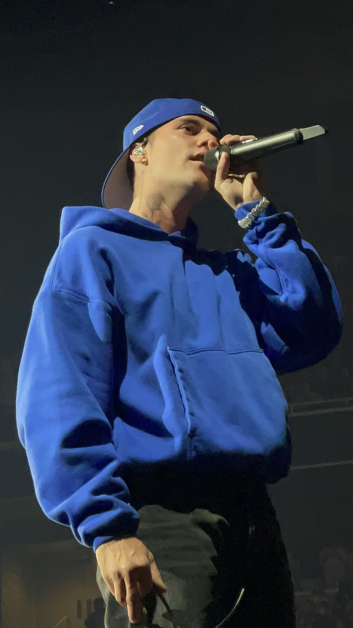 Justice Tour Pics on Twitter