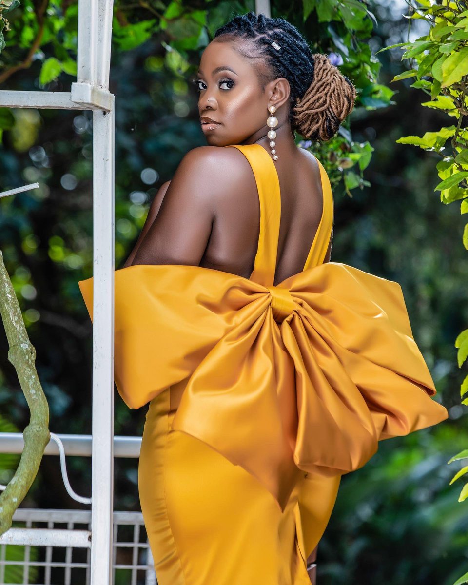 precious_remmie's tweet photo. Be a Masterpiece #Blessednew month#Stayblessed
@miss_jay_makeup_ on my makeup
@kais_divo_collection π
@fredbugembe πΈ
@hairbyclipperz on my hair https://t.co/GEWc9d4pjK