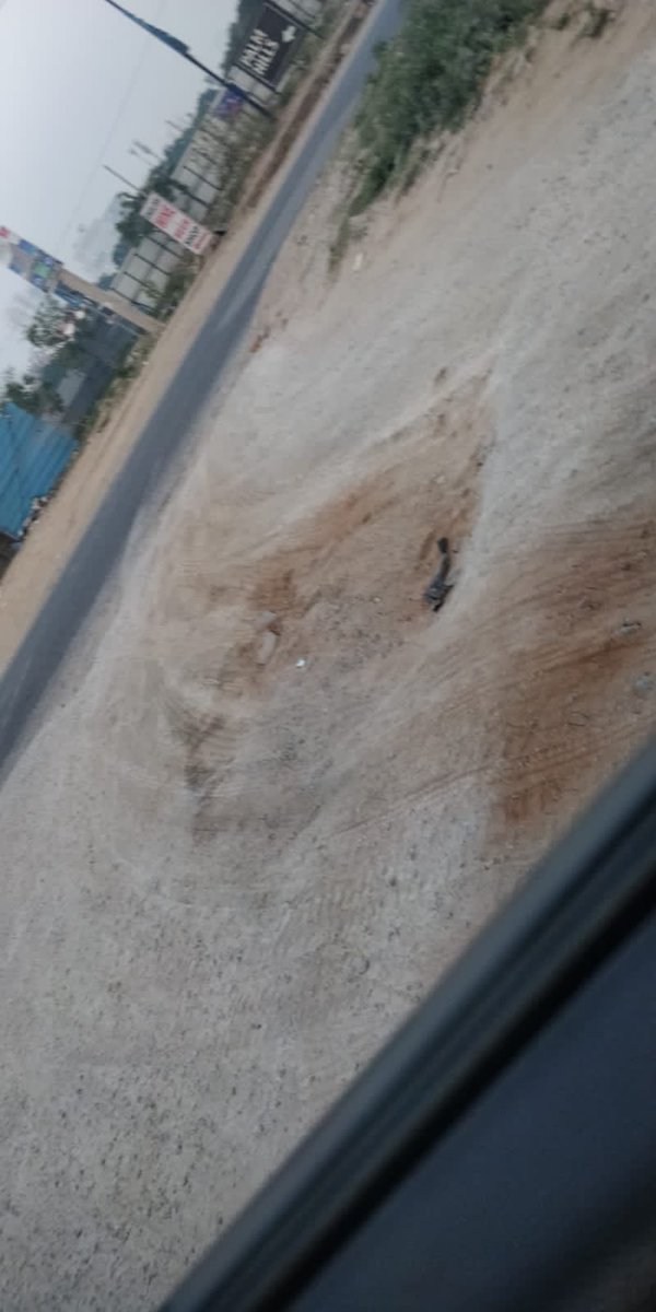 Krishan_HR's tweet photo. @emaardubai @PalmEmaar @emaardubai Please repair palm hills road and speed up the stuck the IGL connections. https://t.co/TlRXVdMqd2