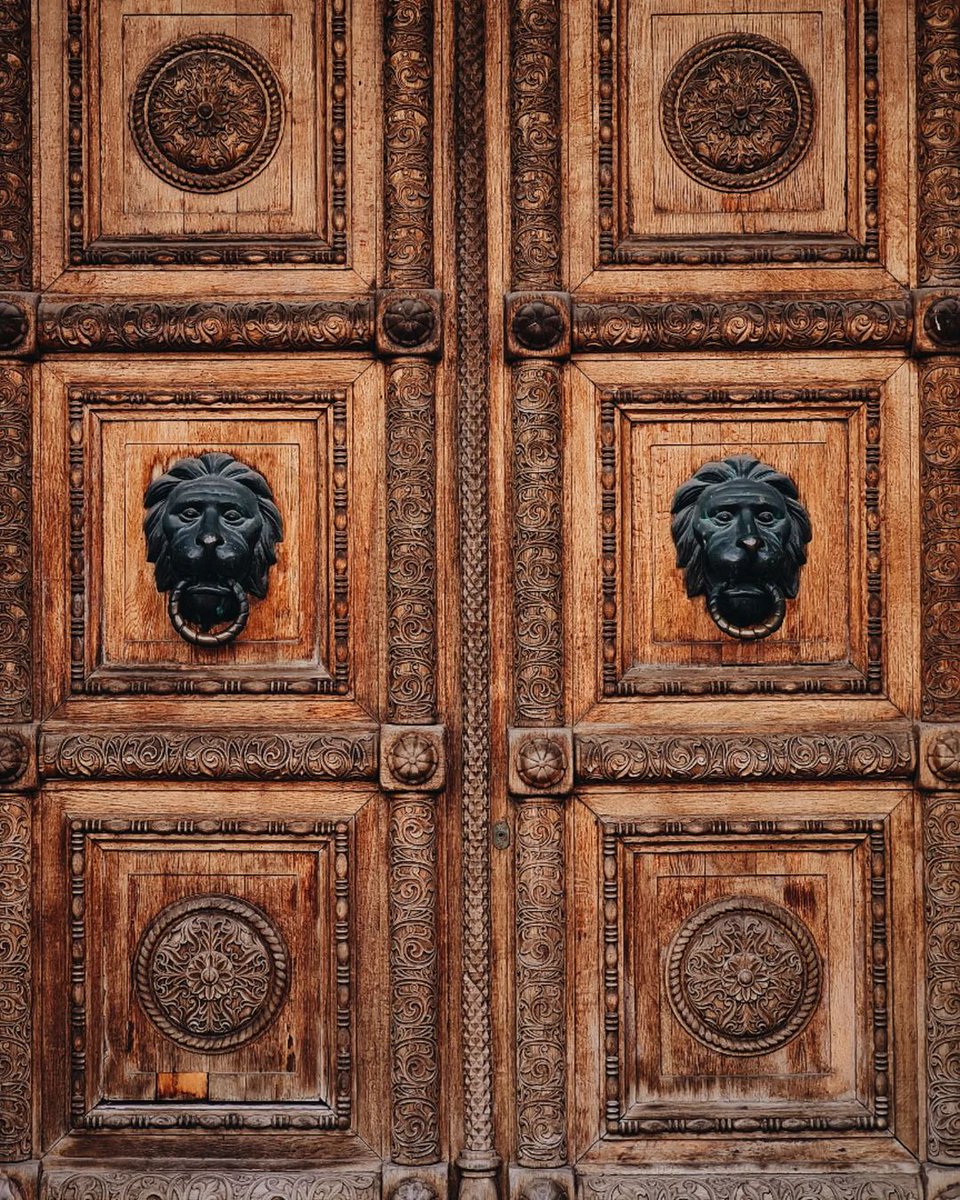 #ИсторическийМузей

Внимание!

С 3 марта в Москве прекращается использование QR-кодов. Посетить Исторический музей можно без ограничений, масочный режим сохраняется.

Приходите!

Фотограф: @mironowmaxim