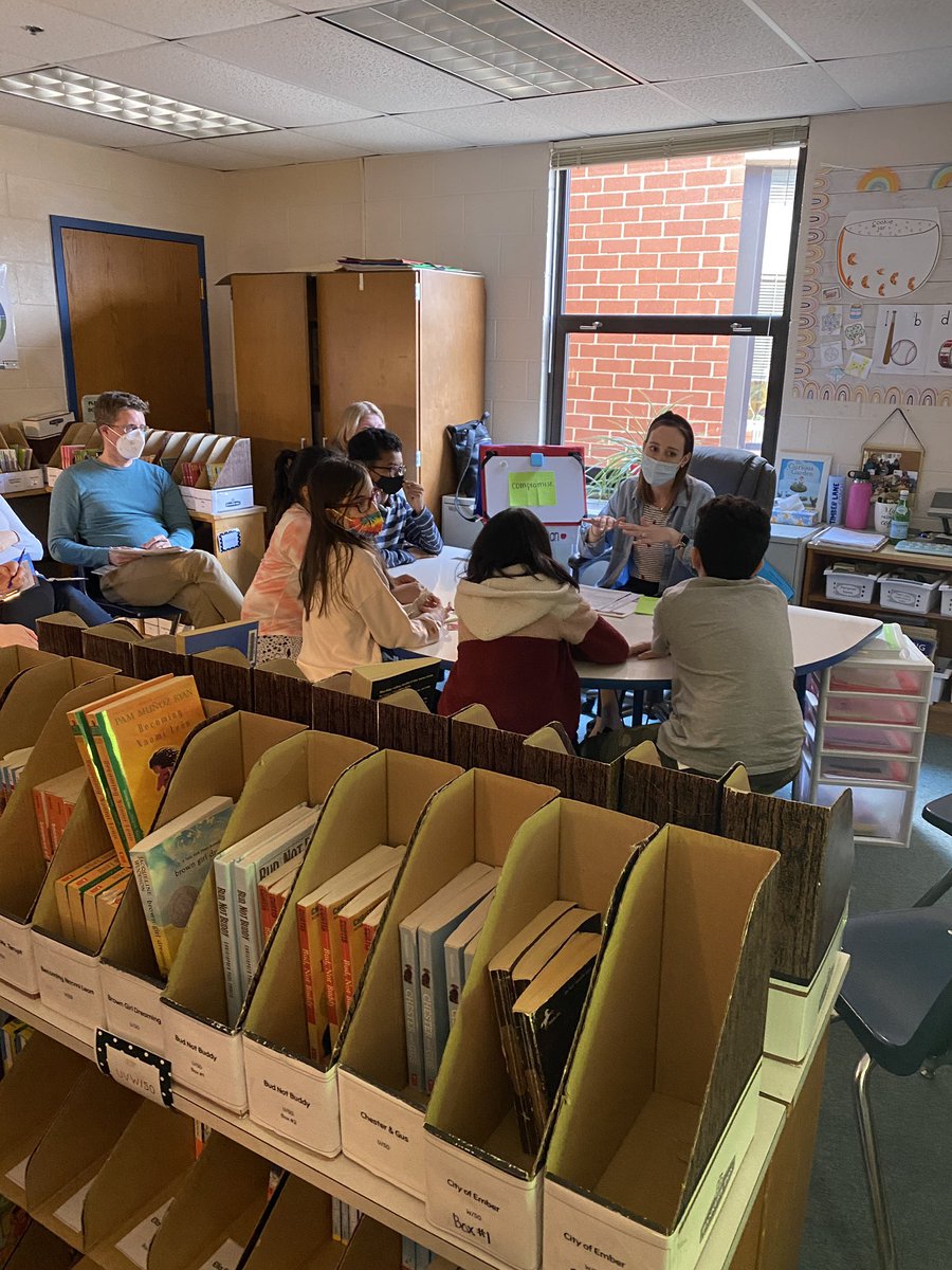 sauer_reads's tweet photo. Our 5th and 6th grade lab site kicked off today with a focus on increasing student choice, and my rockstar teammate @Kristin_Norman4 helped our students advocate for and own their book club identity! Can’t wait to continue the learning! @TimberLaneES https://t.co/MGthhFHNJp