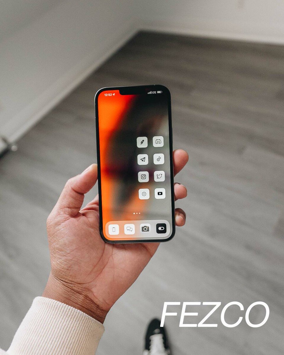 Jim_Gresham's tweet photo. I’m doing an @iDownloadBlog Wallpapers of the Week collabo with @its_shevi!

🚨5 FREE DOWNLOADS🚨 
…of his 🔥, *26* image pack, “euphoria!”

To enter:
✅follow me
✅follow @its_shevi 
♻️RT this tweet!

When we get to 100 RTs, I’ll pick!

Download now: https://t.co/t8o847ZA3r https://t.co/sQz49DCokl