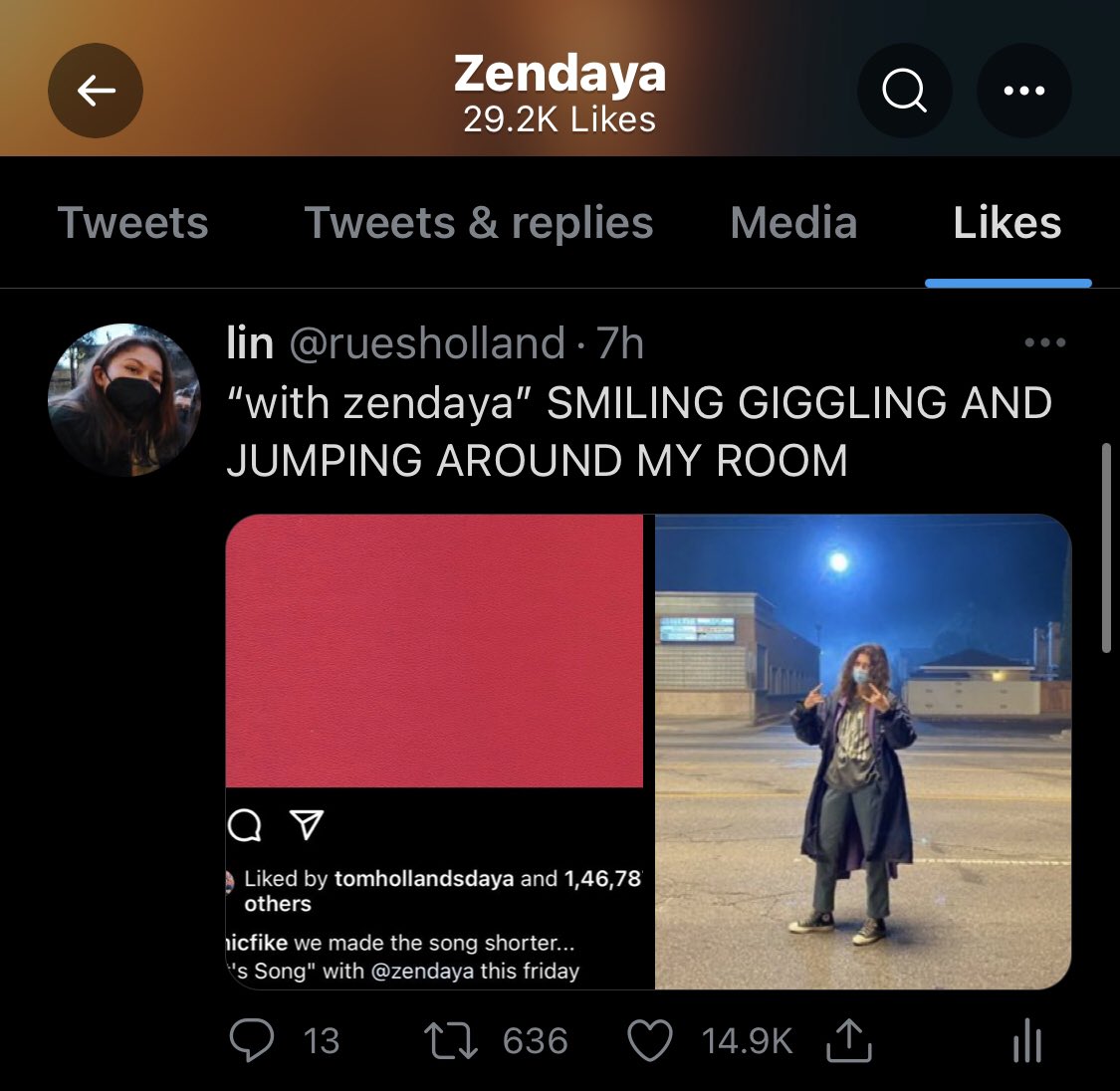 ruesschafer's tweet photo. ZENDAYA????? https://t.co/6Mq2AnLzNV