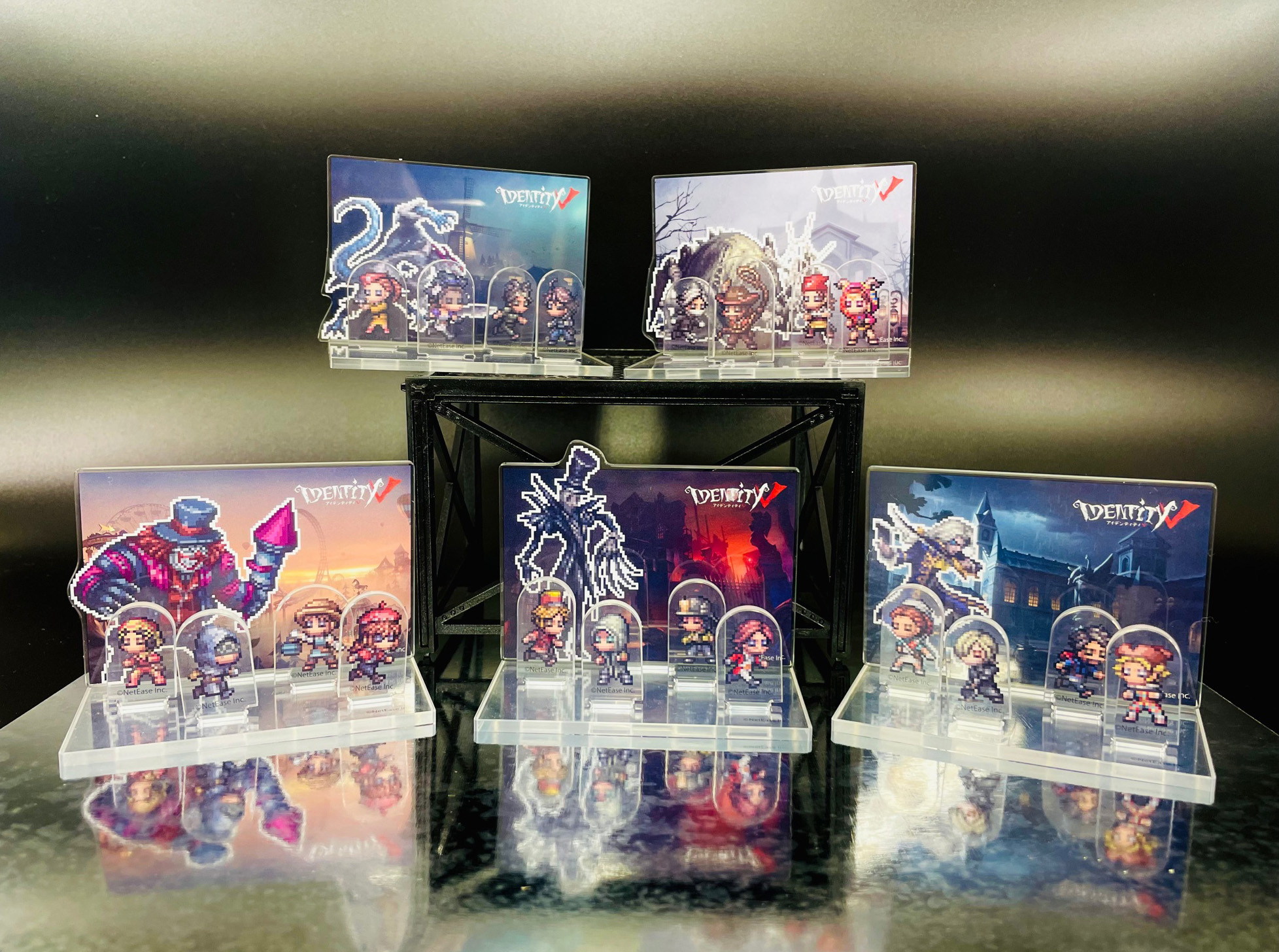 第五人格　ピクセルアート　ラバーストラップ&ピンズ　探鉱者 ヨドバシ.com - フロンティアワークス Identity V 第五人格